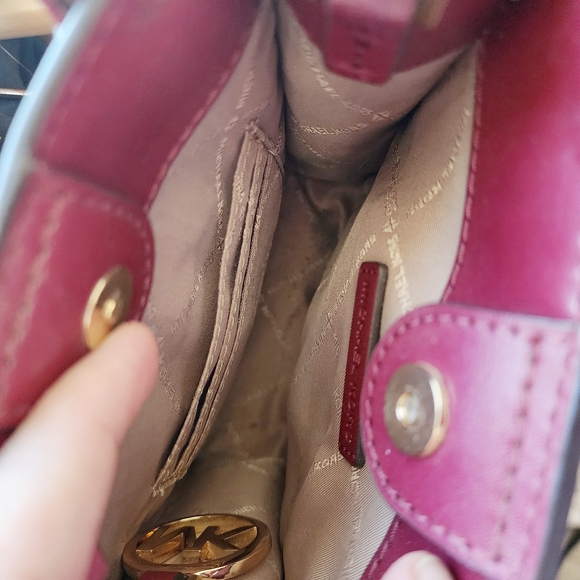 Michael Kors XS Mini Mulberry Mercer Shopper Crossbody - Picture 6 of 6